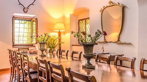 Villa Contado Dining area