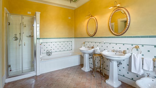 Villa Controni Slaapkamer 4