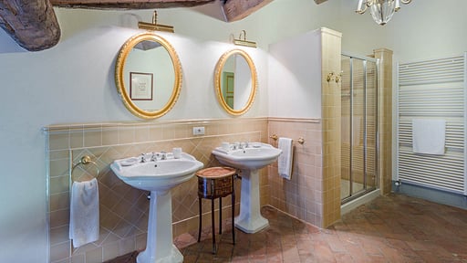 Villa Controni Slaapkamer 8