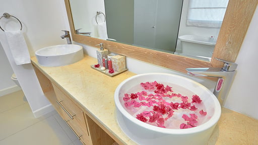 Corail Bleu Private Pool and Garden Villas Schlafzimmer 1
