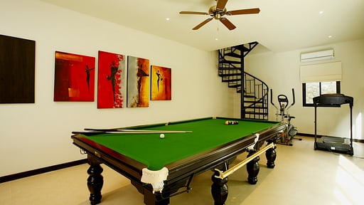 Villa Coral Billiard