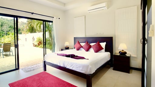 Villa Coral Bedroom 5