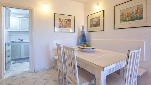 Villa Corallo Dining area
