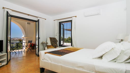 Villa Corona Dormitorio 3