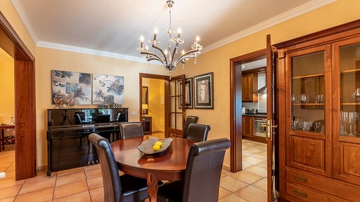 Villa Coscois Dining area