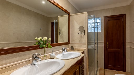 Villa Coscois Bedroom 2