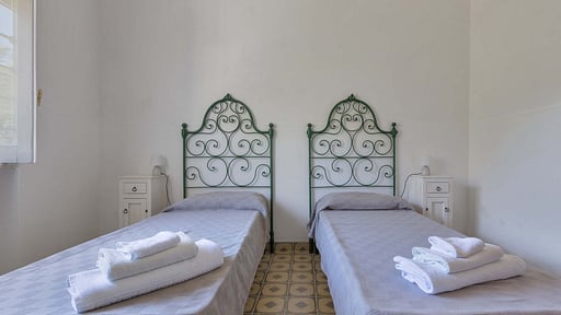 Villa Costa Merlata Bedroom 4