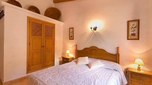 Villa Cotton Bedroom 1