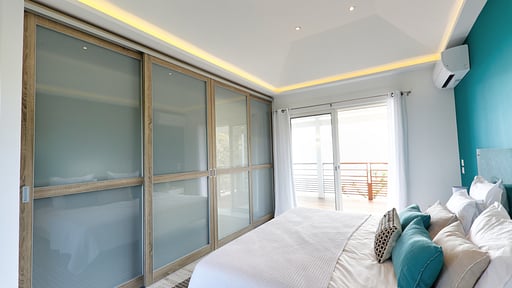 Villa Coucher de Soleil Bedroom 1