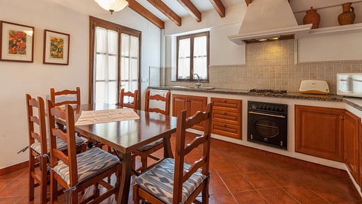 Encis Обеденная зона