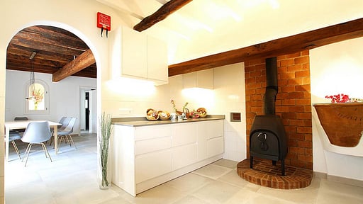 Villa Crever Kitchen