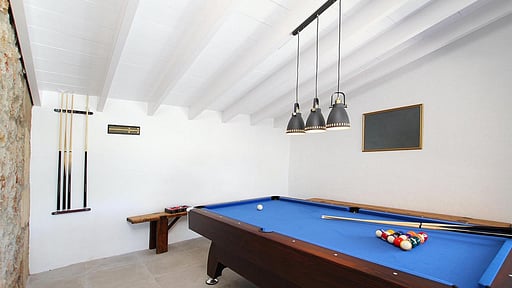 Villa Crever Billiard