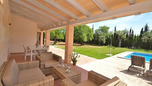 Finca Els Olivers Terrace/Veranda