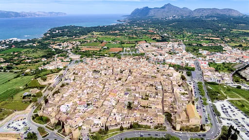 Finca Els Olivers Surroundings