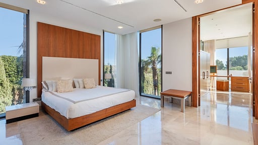 Villa Cristal Спальня 1