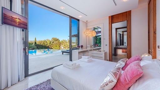 Villa Cristal Спальня 4