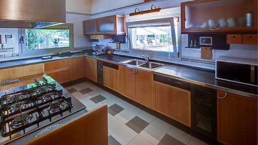 Villa Cristina Kitchen