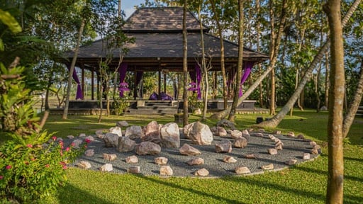 Villa Crystal Castle Others