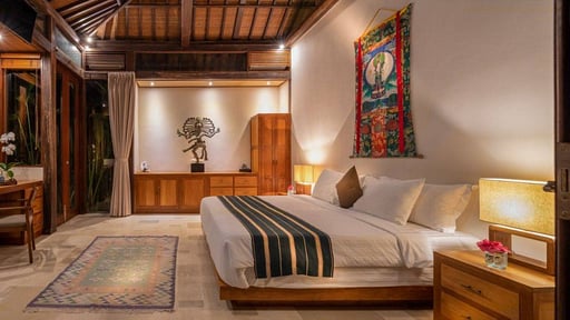 Villa Crystal Castle Bedroom 3