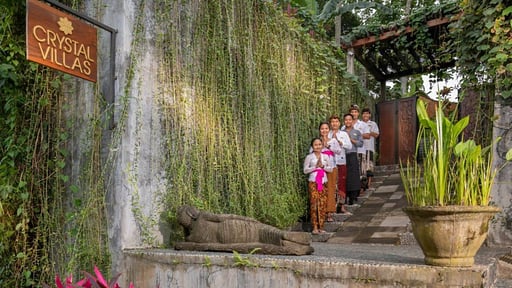 Villa Crystal Castle Villa staff