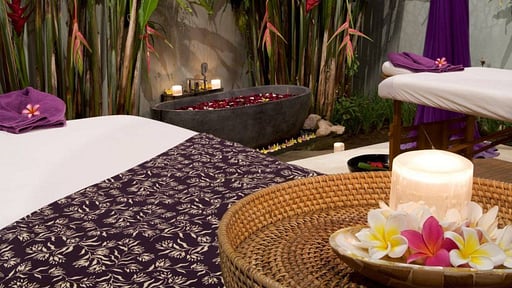 Villa Crystal Castle Spa