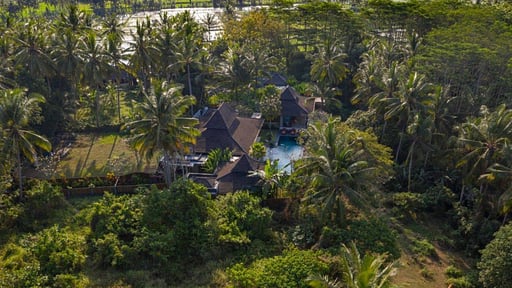 Villa Crystal Castle Others