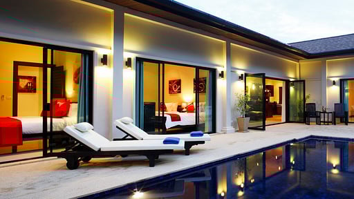 Villa Crystal Nai Harn Swimming pool