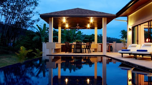 Villa Crystal Nai Harn Swimming pool