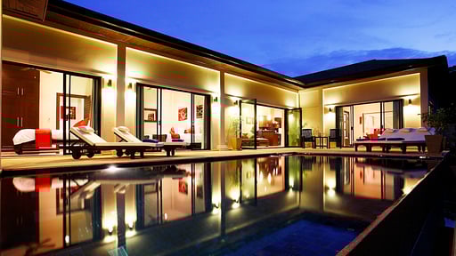 Villa Crystal Nai Harn Swimming pool