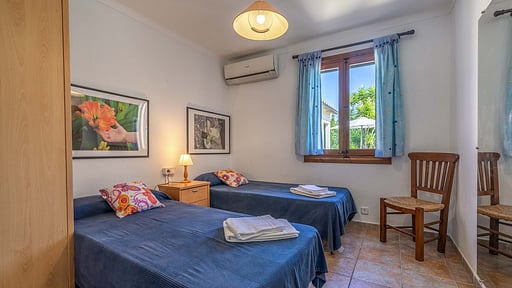 Villa Cuxach Mateu Bedroom 3