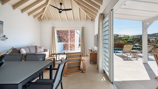 Villa Cypraea Dining area
