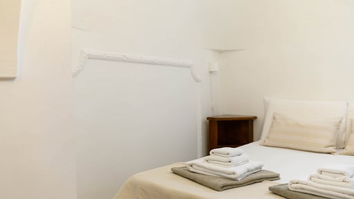 Villa d'Itria Schlafzimmer 1