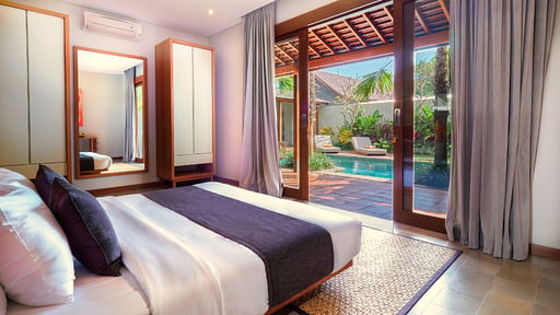 Villa Dahlia Bumbak Chambre 1