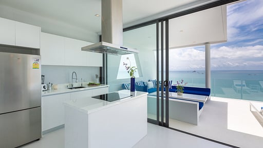 Villa Dahlia Kitchen