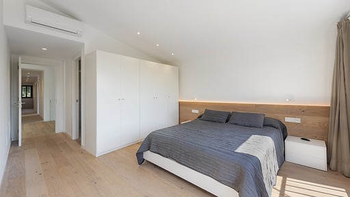 Villa Dalla Bedroom 2