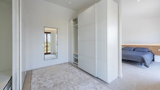 Villa Dalla Bedroom 1