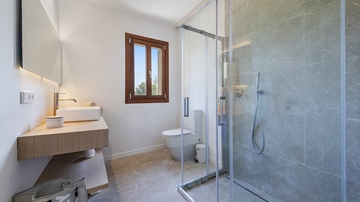 Villa Dalla Bedroom 2