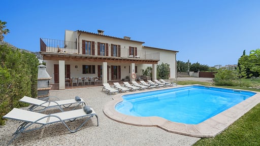 Villa Dalla Swimming pool