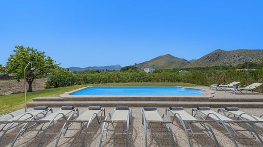 Villa Dalla Swimming pool