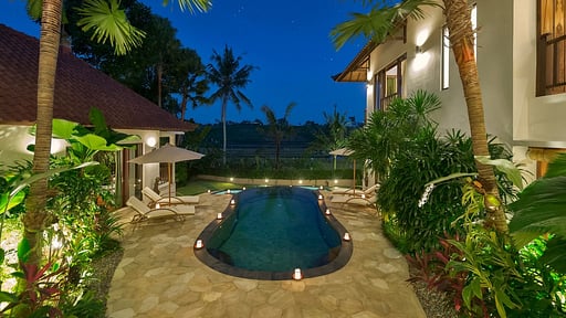 Villa Damai Canggu Swimming pool 1