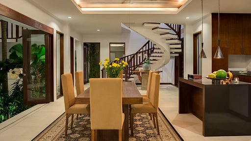 Villa Damai Canggu Dining area