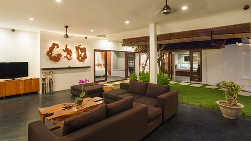 Villa Damai Lestari Living room
