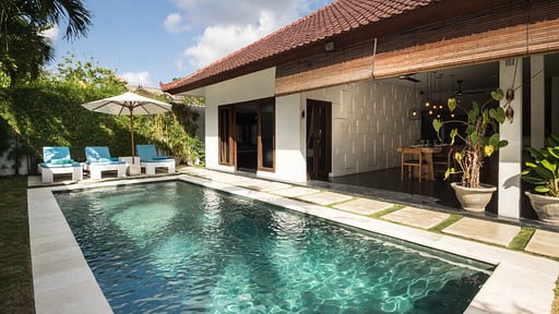 Villa Damai Lestari Swimming pool