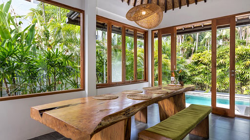 Villa Damai Seminyak Essecke