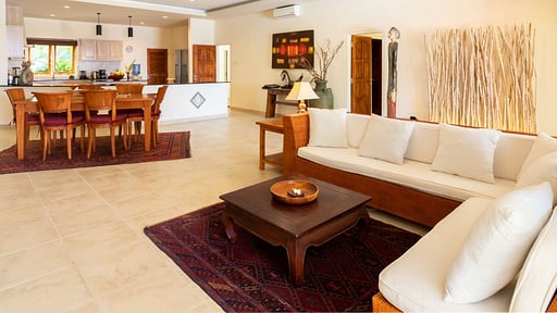 Villa Damai Seririt Living room