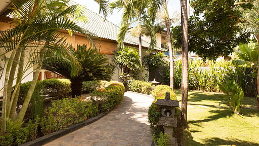Villa Damai Seririt Garden