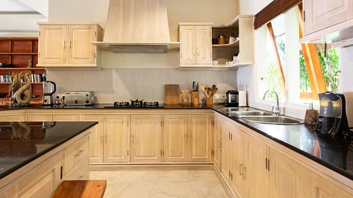 Villa Damai Seririt Kitchen