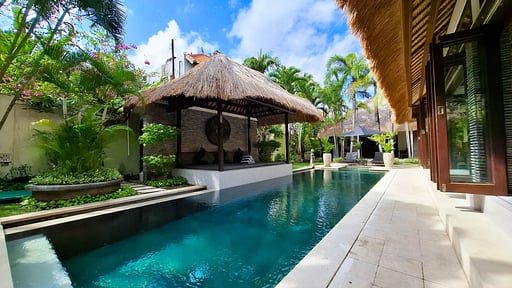 Villa Damai Swimming pool