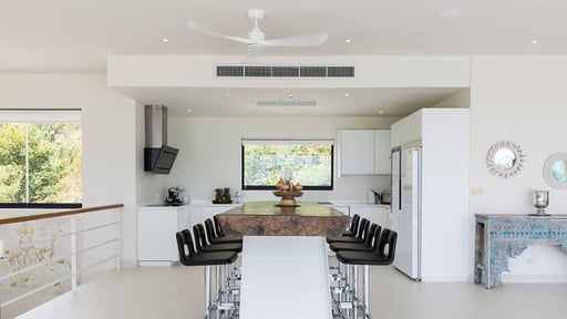 Villa Danisa Plaileam 8 Indoor bar