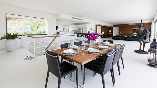 Villa Danisa Dining area